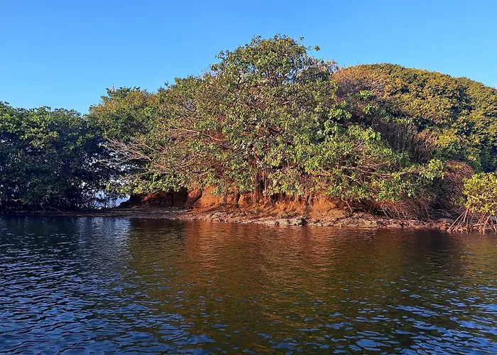 Boca Chica Bay Eco Lodge
